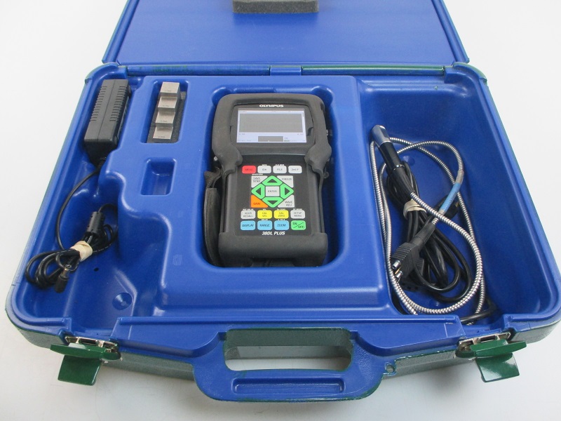 Olympus 38DL Plus Thickness Gauge USNDT, Inc.